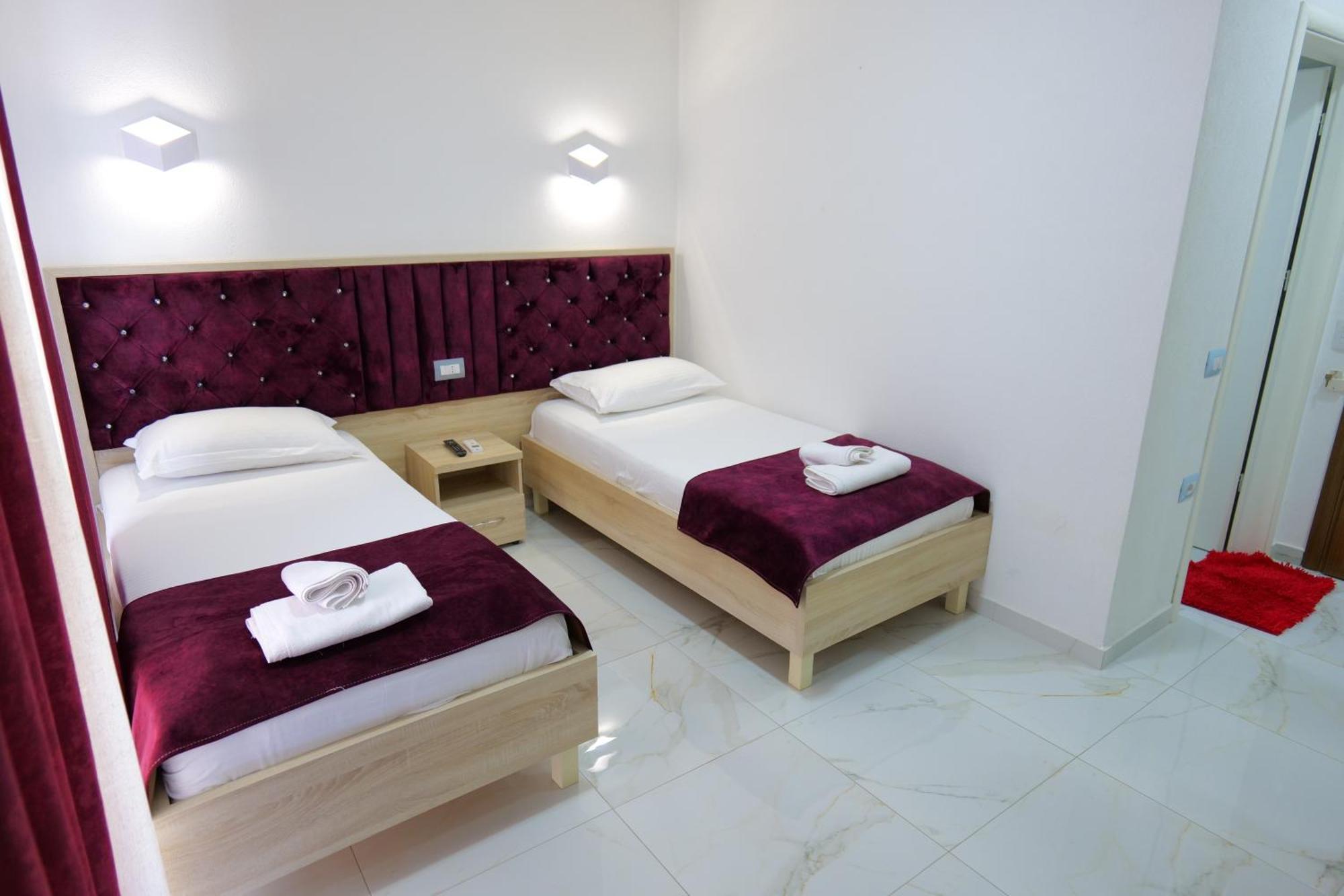 Hotel Vathi Ксаміл Екстер'єр фото
